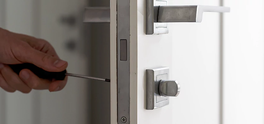 Key Programming Locksmith Open Now in Carpinteria, California